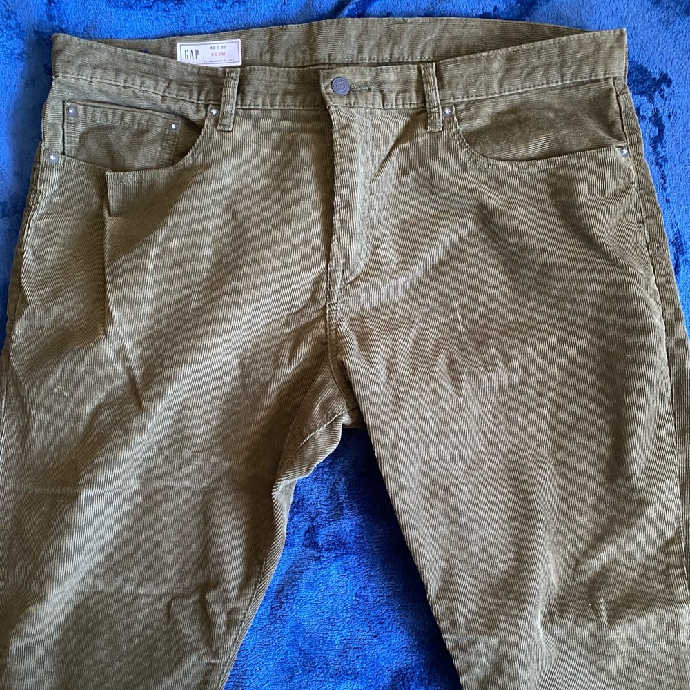 GAP Men's Khaki Corduroy Trousers